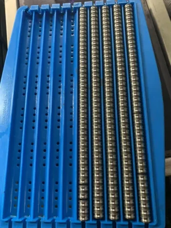 Auto Bearing P5 Ball Bearing with Zv4 Noise Standard